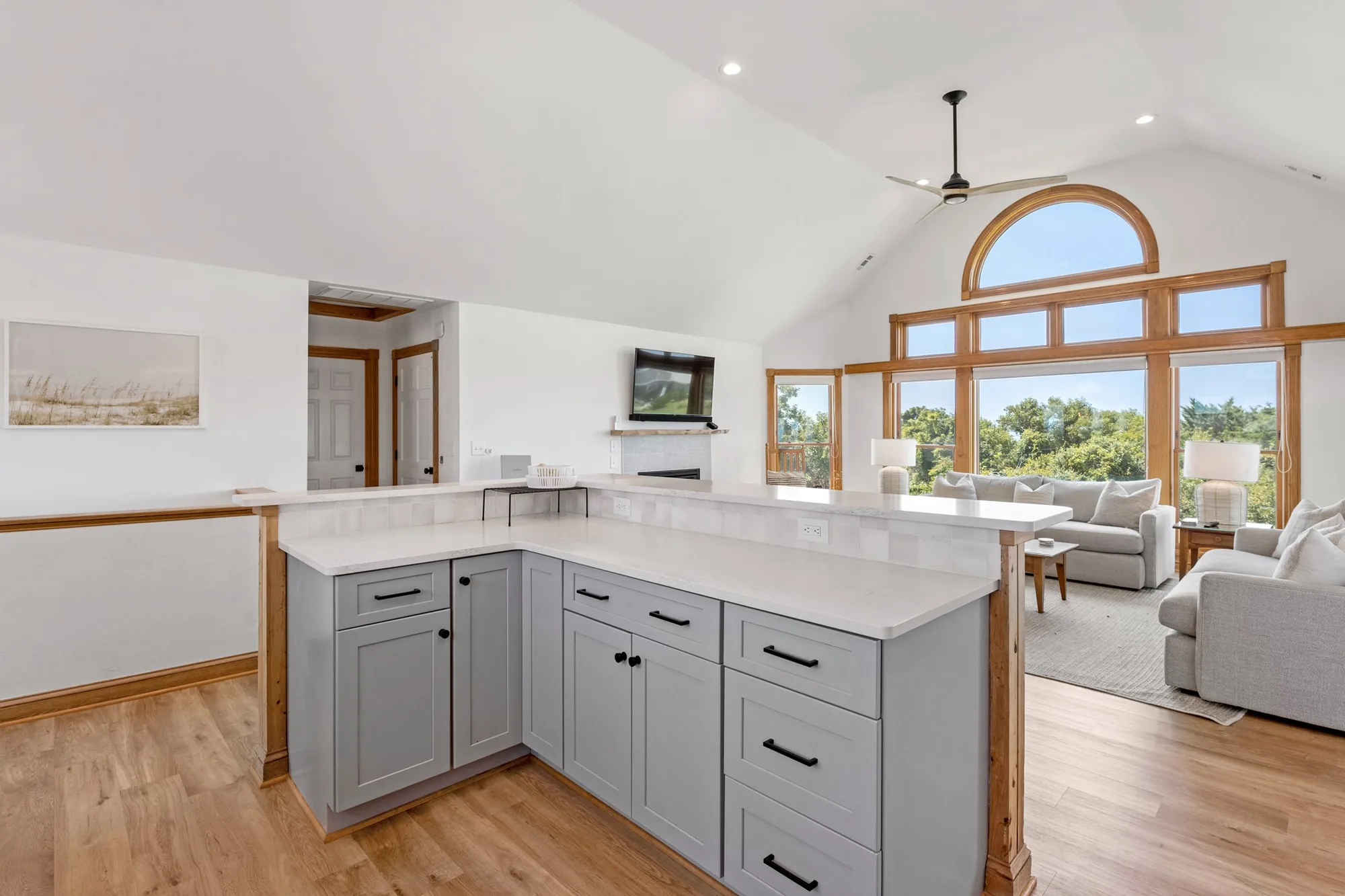 Kitchen island